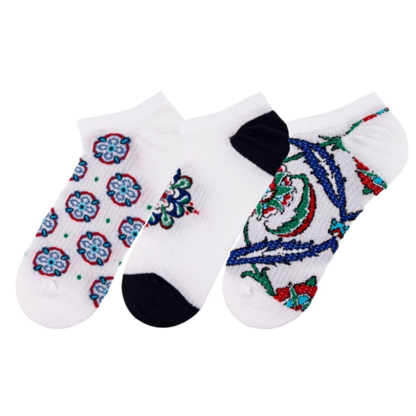 3 Pairs Floret Patterned Women Socks Asorty ( 36 - 40 ) - White / Blue / Green