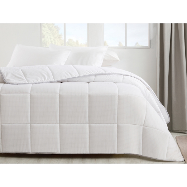 Free Anti Stress Double Quilt 195 x 215 Cm - White