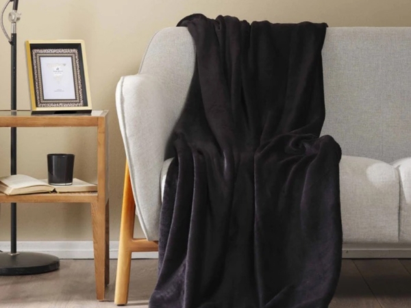 Fiona Well soft Tv Blanket 130 x 180 cm - Black