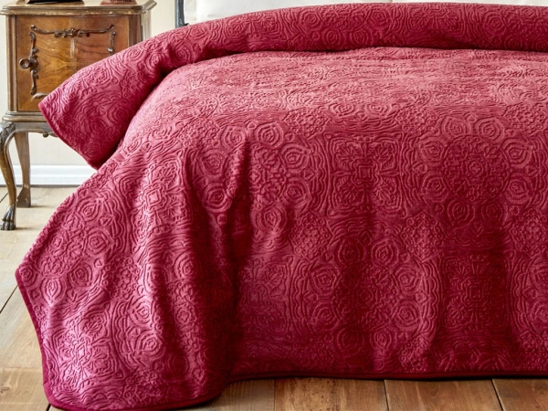 Scala Single Embosy Blanket 160 x 220 cm - Claret Red
