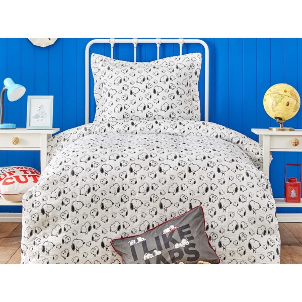 2 Pieces Snoopy Lazy Days Single Bedspread Set 160 x 240 cm - White