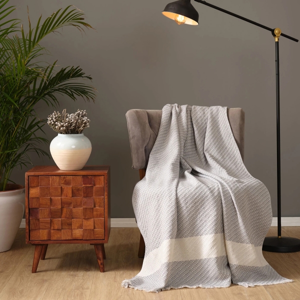 Wilma Throw Blanket 130 x 170 cm - Grey