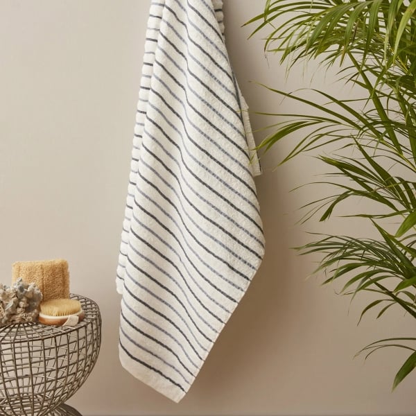 Striped Cotton Bath Towel 85 x 150 cm - White