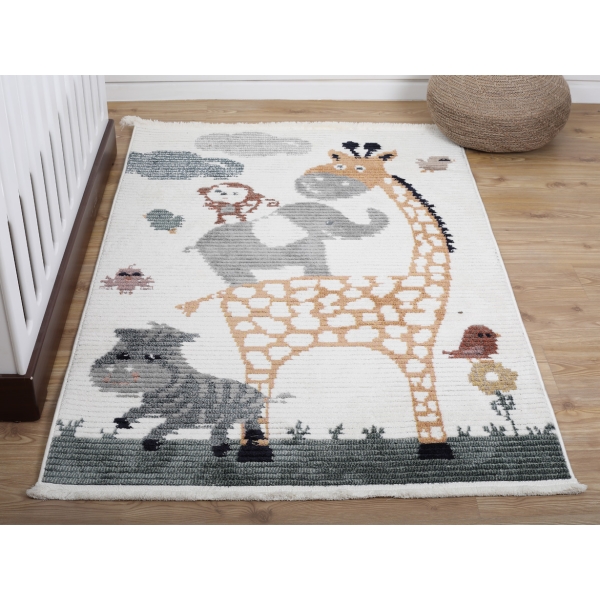Comfy Happy Animals 160 x 230 cm Zymta Winter Carpet - Off White / Grey / Green / Yellow