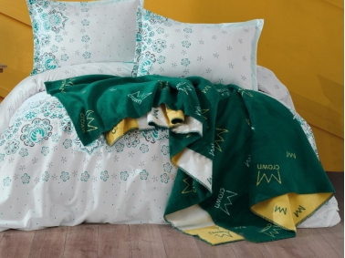 Crown Double Blanket 180 x 220 cm - Green / Yellow / Off White