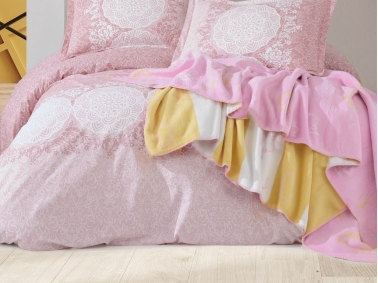Queen Double Blanket 180 x 220 cm - Pink / Yellow / Off White