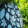 Leaves Zymta Garden Mat 45 x 45 cm - Black / Silver