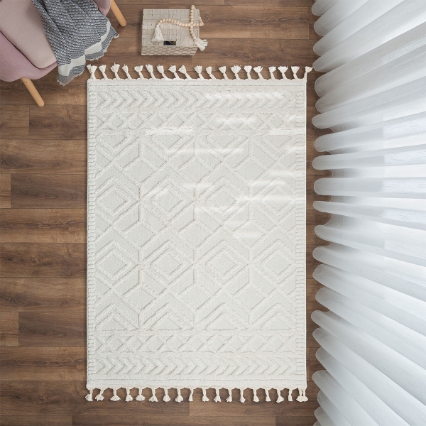 Katy Patterned Precision 120 x 180 cm Zymta Winter Carpet - Cream / Beige