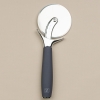 Classic Pizza Wheel with Sharp Blade for Cutting Through Crusts, Stainless Steel Pizza Sharp Cutter For Kitchen, Dishwasher Safe