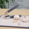 Stainless Steel Garlic Press for Effortless Crushing of Garlic and Ginger, Easy to Clean Kitchen Gadget with Non-slip Handle, Ideal for Home and Restaurant Use 