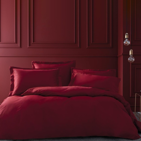 4 Pieces Dora Cotton Satin King Size Duvet Cover Set 240 x 220 cm - Red