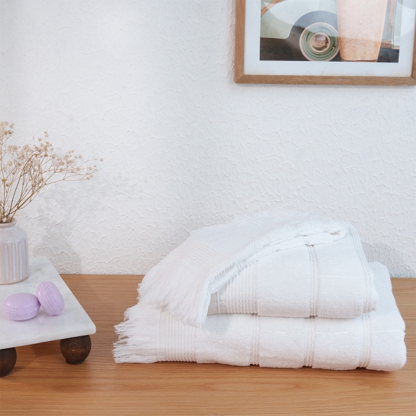 3 Pieces Pure Comfort Premium Turkish Cotton 600 GSM Towel Set - White