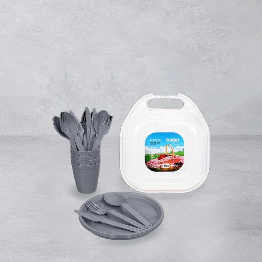 31 Pieces Joyful Plastic Picnic Set..