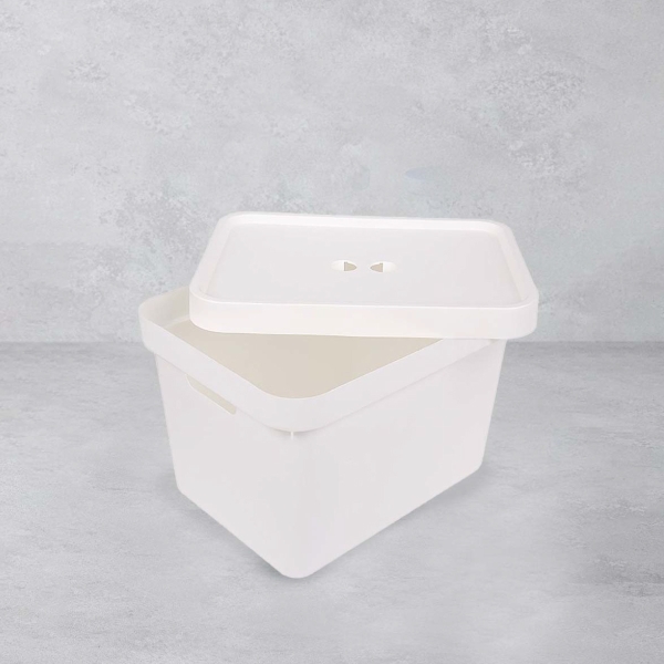 18 L Prime Plastic Organizer With Cover - White