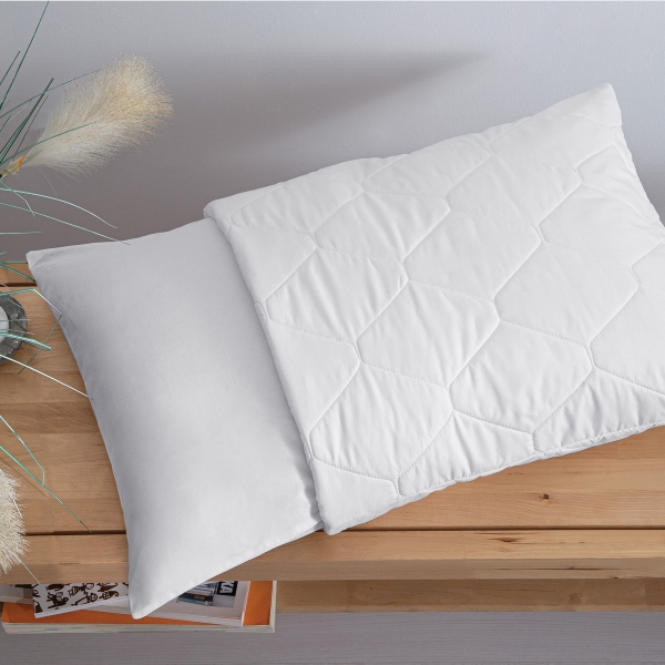 Classy Quilted Pillow Protector 50 x 70 cm - White