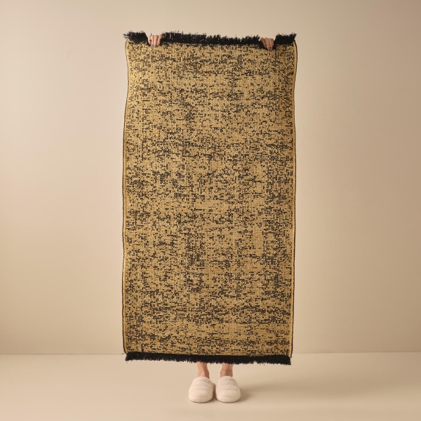 Ancient Rug 120 x 180 cm - Mustard
