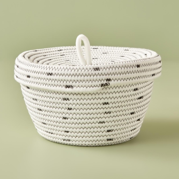 Decorative Basket with Snow Cover 24 x 14 cm - White