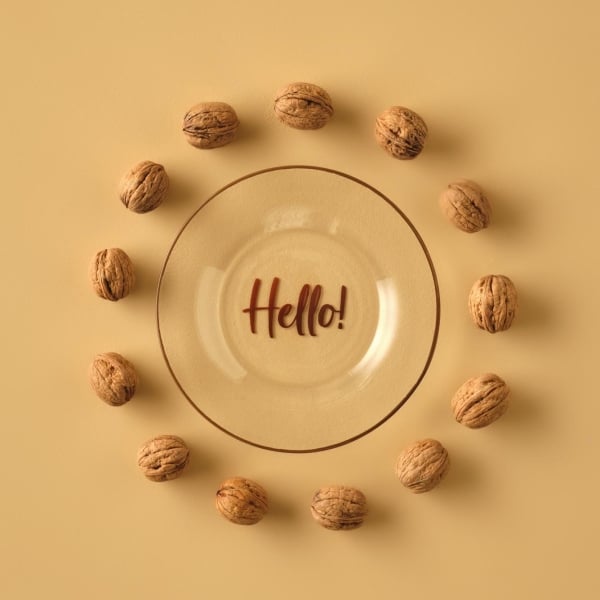 6 Pieces Hello Cake Plate 19 cm - Red