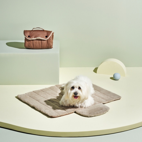 Lessie Portable Cat and Dog Bed 57 x 76 cm - Beige