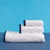 2Wins Initial Bath Towel 85 x 150 cm - White