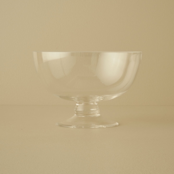 Oval Bowl With Stand 19 cm - Transparent