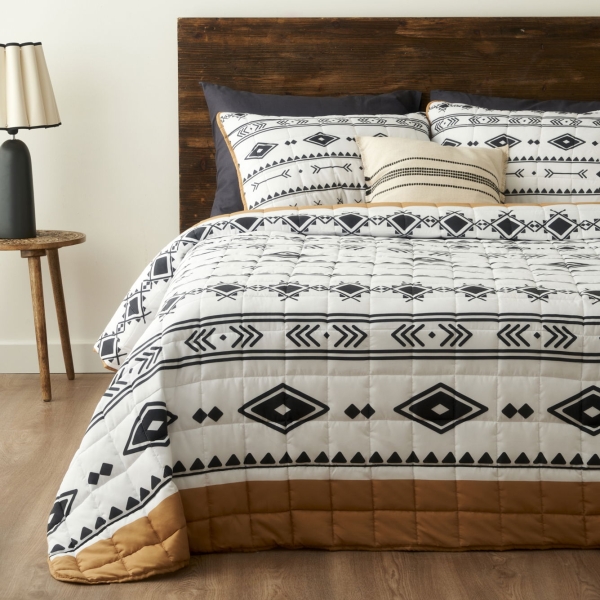 3 Pieces Anchal Quilted Multi-Purpose 240 x 220 cm Double Bedspread Set - Multicolor