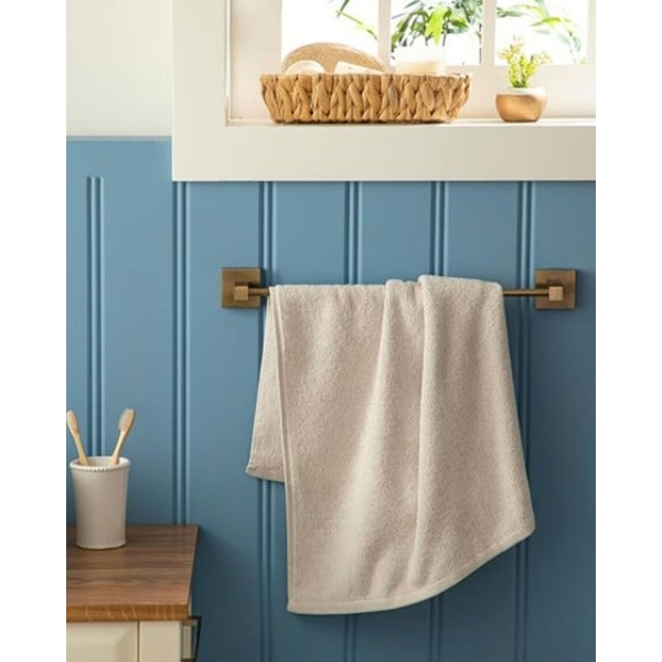 Flora Cotton Brode Face Towel 50x70 cm Ecru
