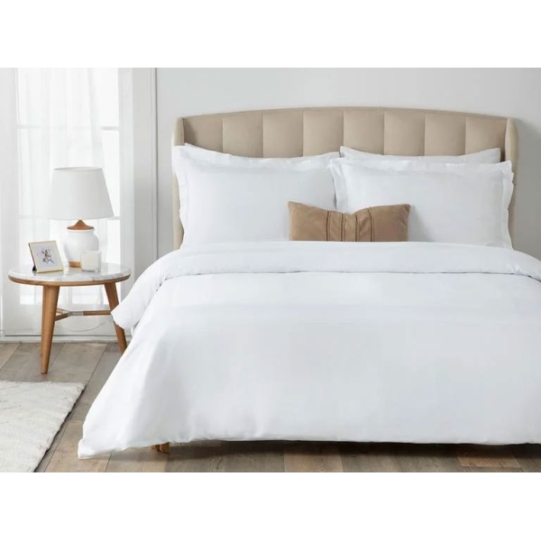 Vivian Framed Cotton Satin Super King Size 4 Pillows Duvet Cover Set 260x220 cm White