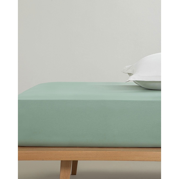 Plain Cotton Intermediate Size Fitted Sheet 140x200 cm Dark Green.