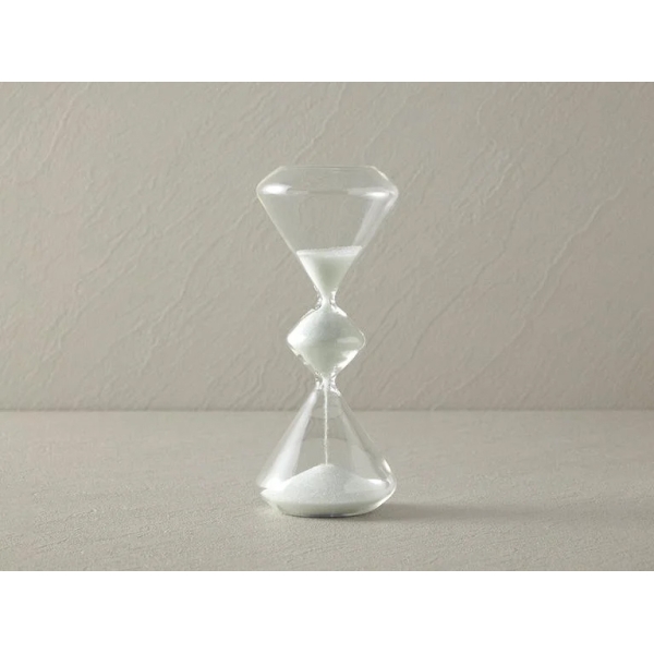 Felicia Hourglass 8x19 cm White