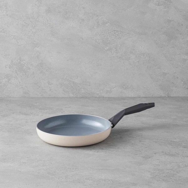 Prego CeraWell Pan 28 cm Cream