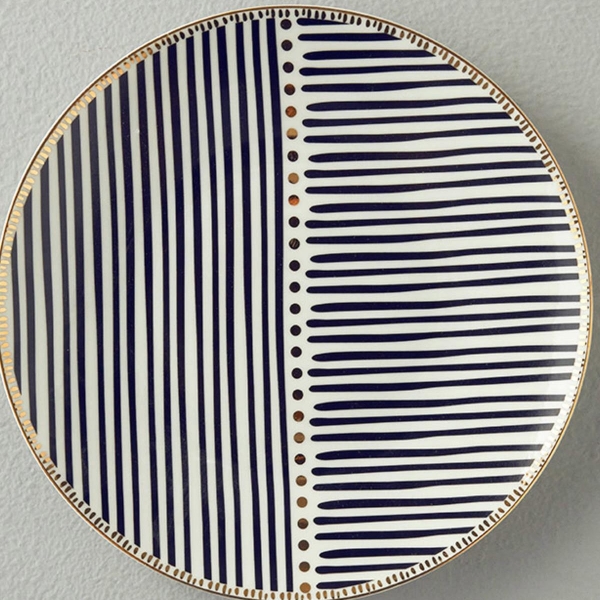 Modern Touch Bone Porcelain Serving Plate 25 cm Black