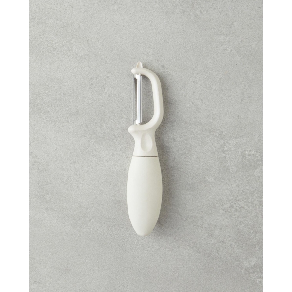 Ciara Plastic Peeler 17 cm Cream