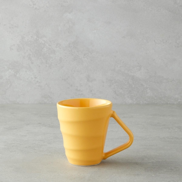 Twisty Ceramic Mug 255 ml Yellow